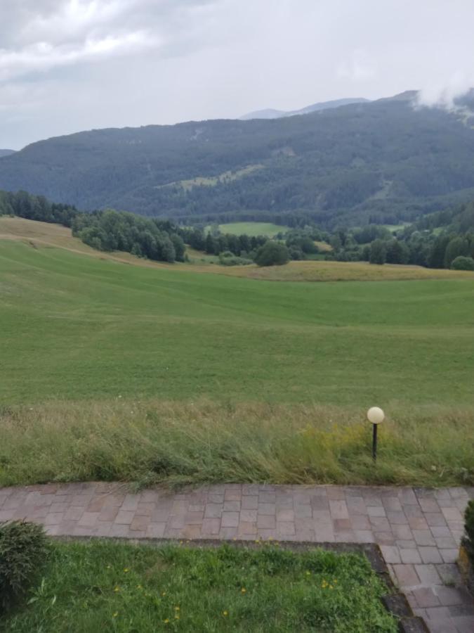 La Casa Di Grace Nella Valle Incantantata Carano  Exteriér fotografie